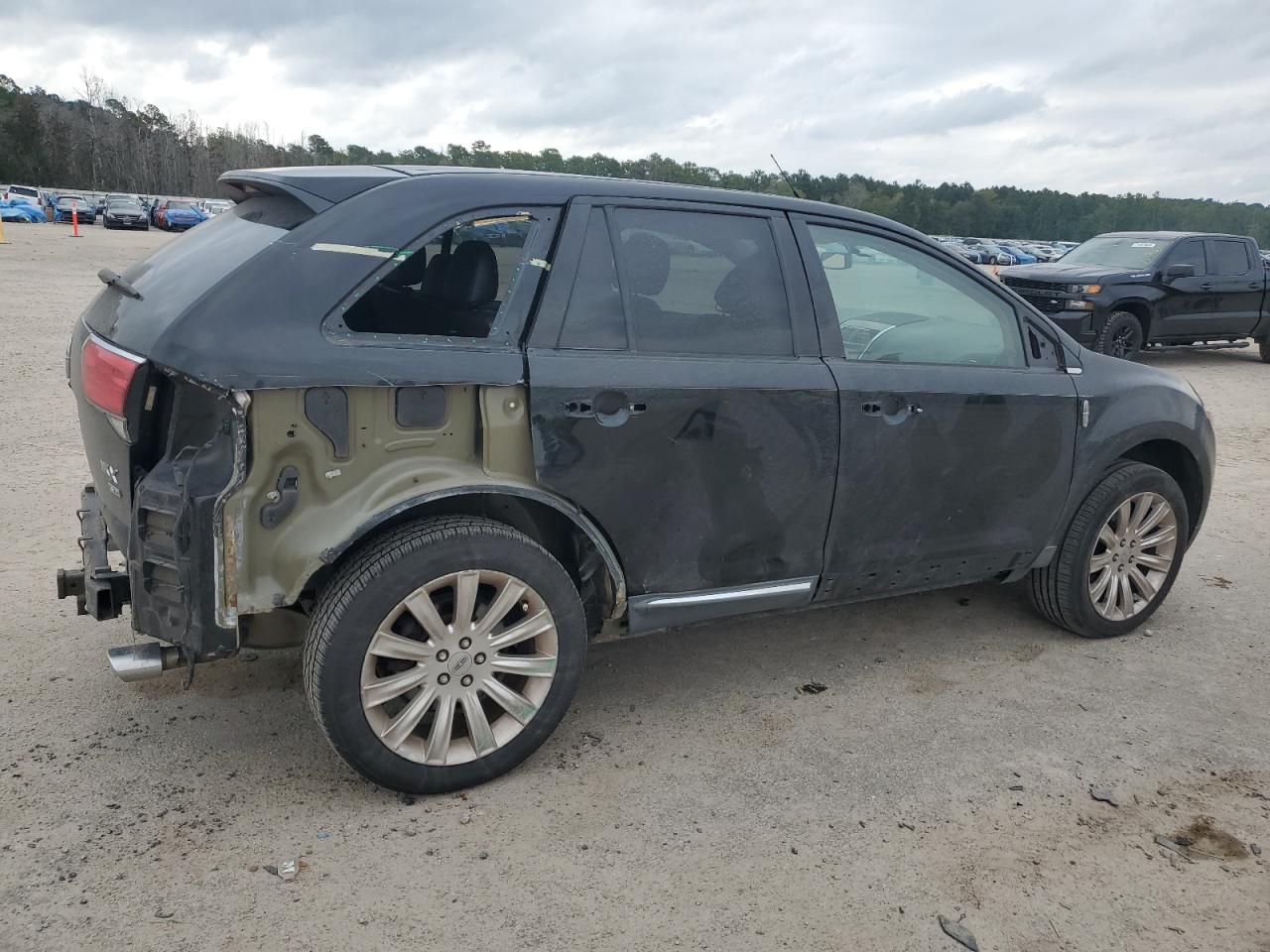 Lot #2886103207 2013 LINCOLN MKX