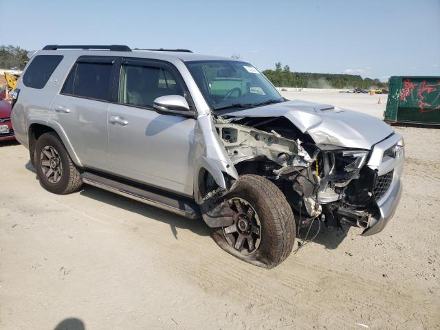 2019 TOYOTA 4RUNNER SR - JTEBU5JR9K5631614