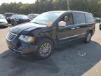 CHRYSLER TOWN & COU photo