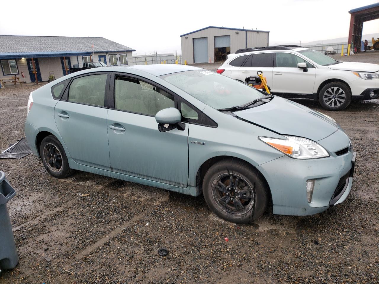 Lot #2886448932 2015 TOYOTA PRIUS