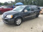 CHRYSLER TOWN & COU photo