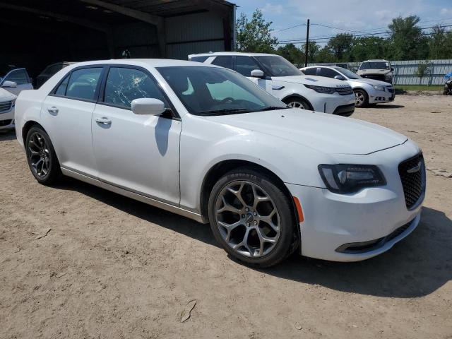 VIN 2C3CCABG3HH564984 2017 Chrysler 300, S no.4