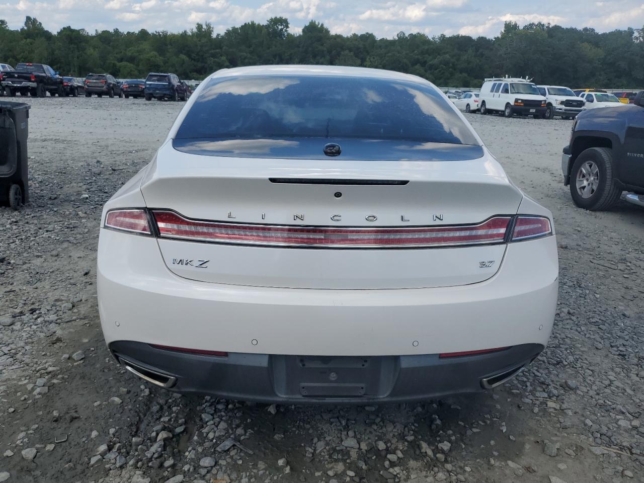 Lot #2928711825 2015 LINCOLN MKZ