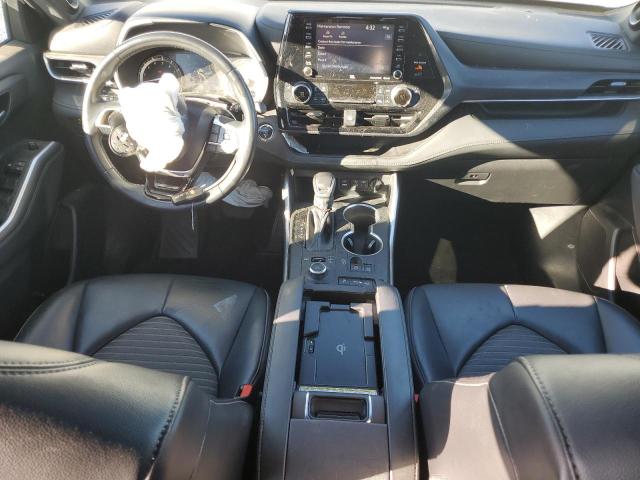 2022 TOYOTA HIGHLANDER - 5TDJZRBH3NS221887
