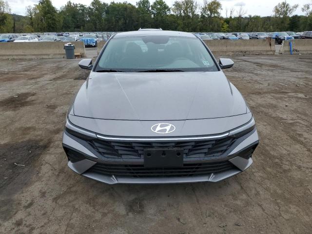 VIN KMHLM4DG9RU812818 2024 Hyundai Elantra, Sel no.5