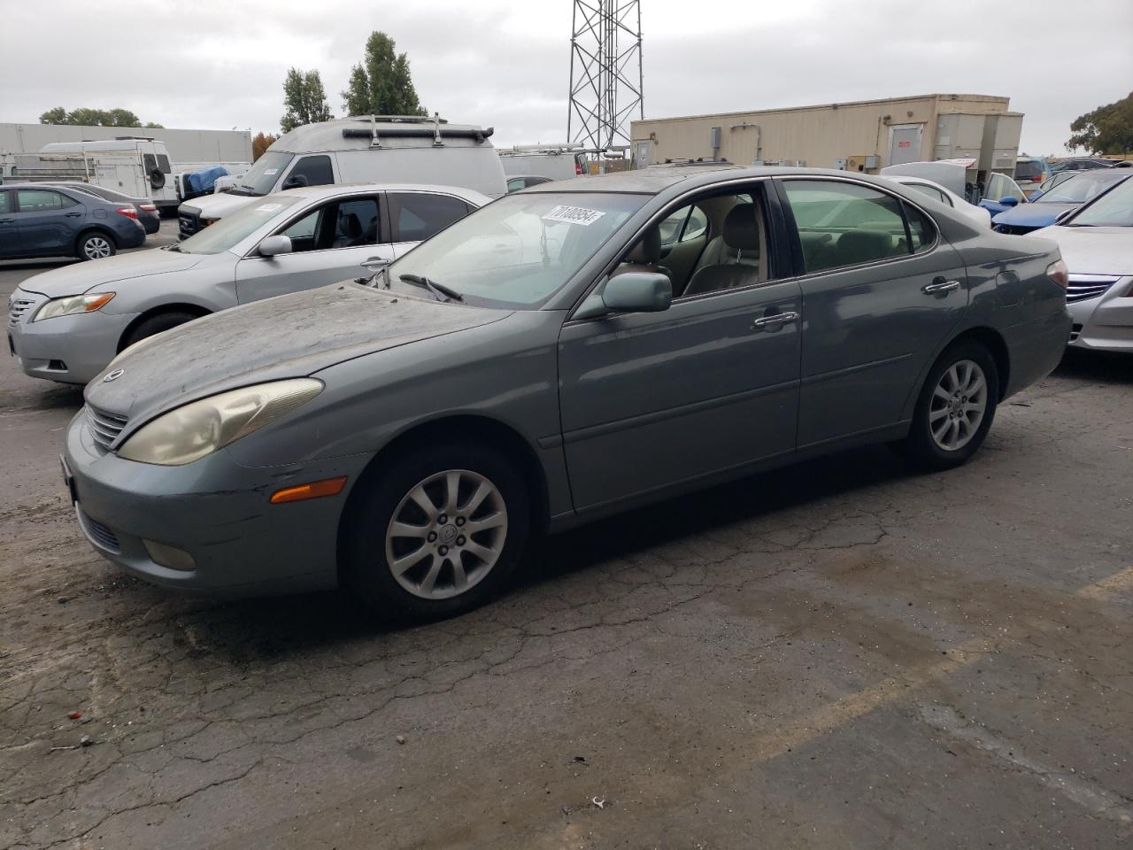 Lot #2835958523 2002 LEXUS ES 300