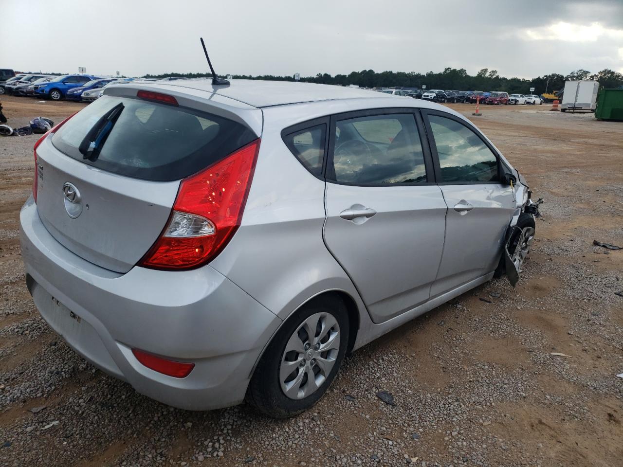 Lot #2981485615 2016 HYUNDAI ACCENT SE