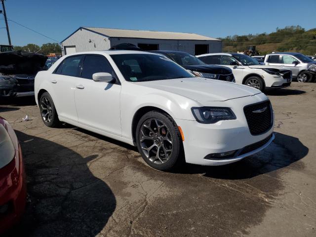 VIN 2C3CCABG3FH926731 2015 Chrysler 300, S no.4