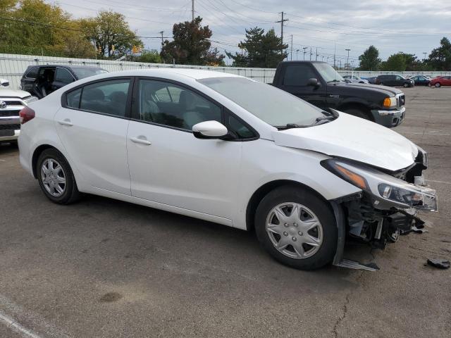 VIN 3KPFL4A77JE234987 2018 KIA Forte, LX no.4