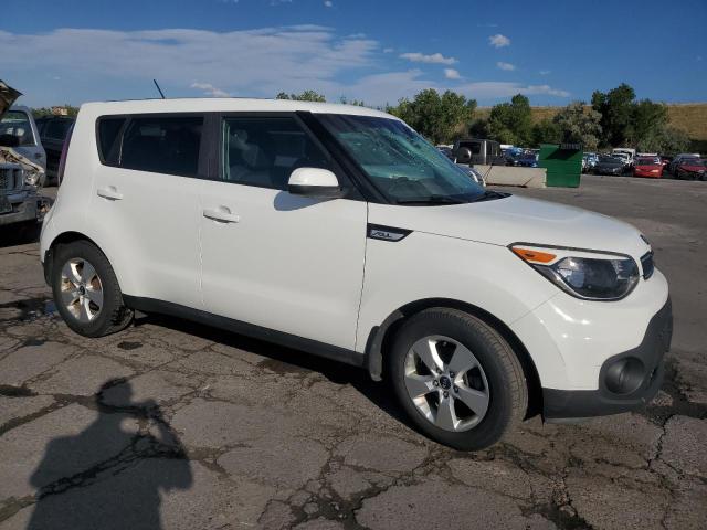 VIN KNDJN2A20J7555234 2018 KIA Soul no.4