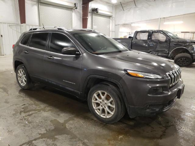 VIN 1C4PJMCB7HW646158 2017 Jeep Cherokee, Latitude no.4