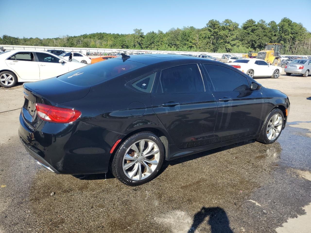 Lot #2823991109 2015 CHRYSLER 200 S