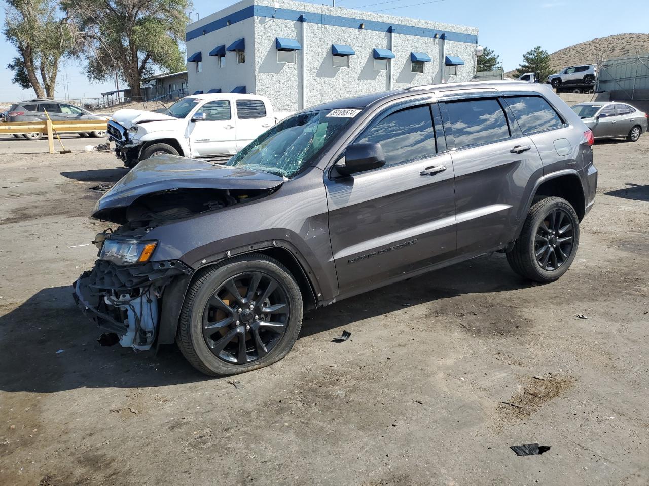 Jeep Grand Cherokee 2019 Laredo