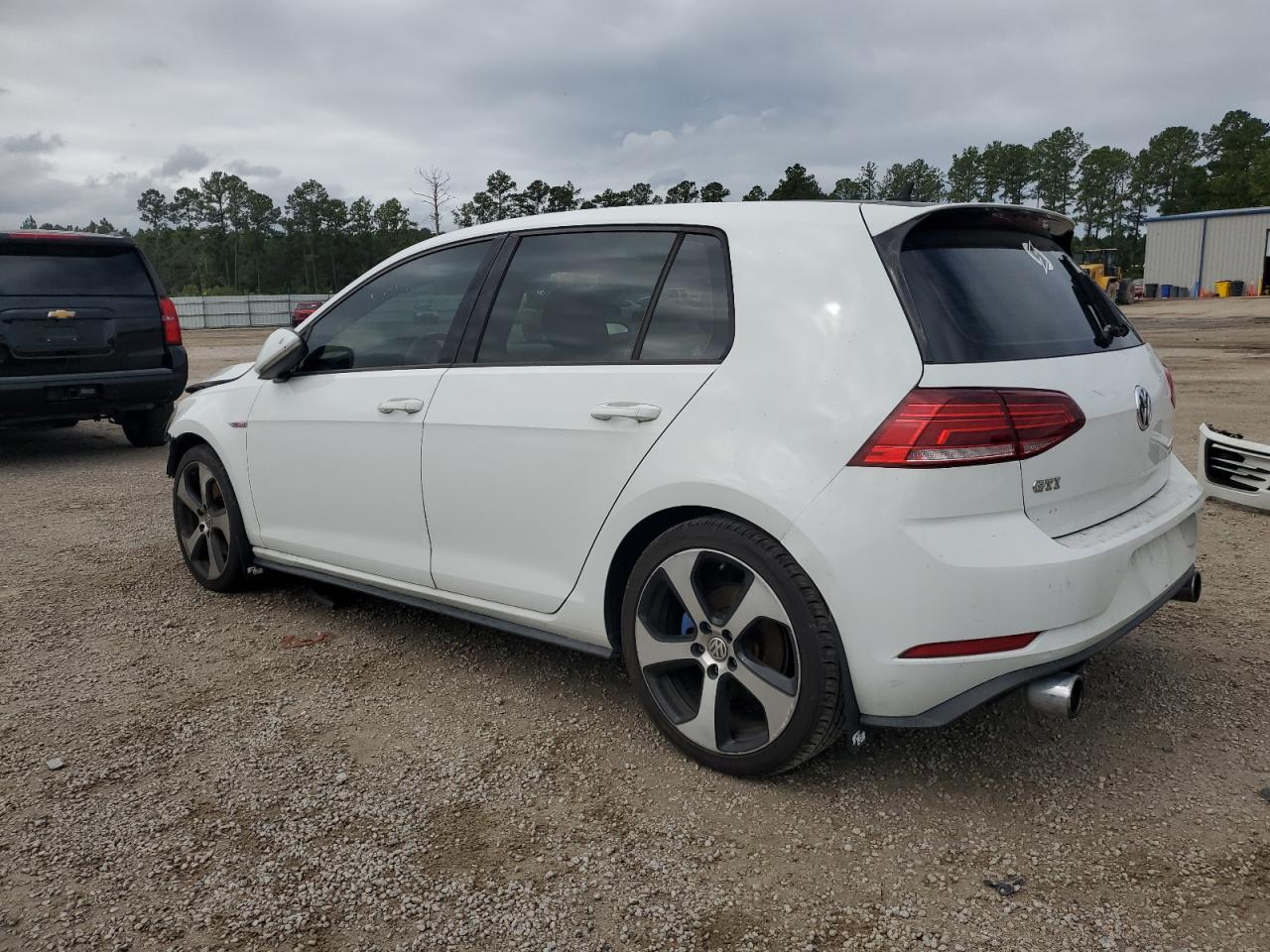 Lot #2918687683 2018 VOLKSWAGEN GTI S