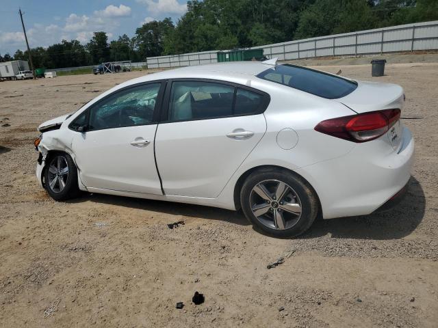 VIN 3KPFL4A74JE274413 2018 KIA Forte, LX no.2