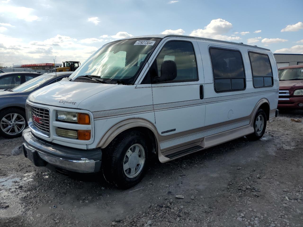 GMC Savana 2000 