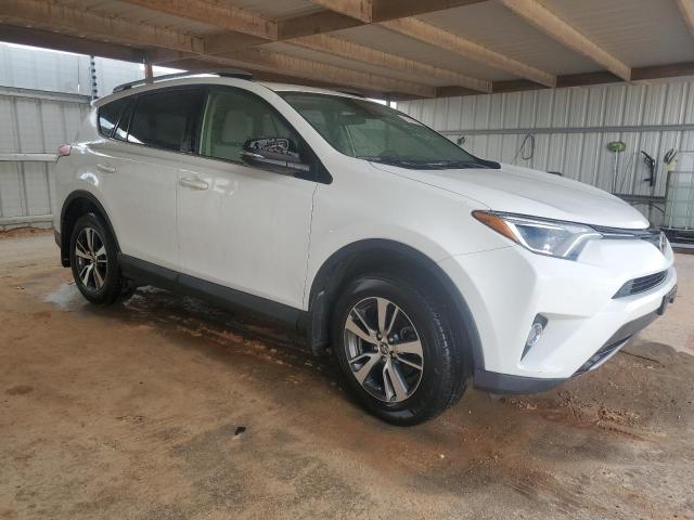 VIN JTMRFREV3HJ709204 2017 Toyota RAV4, Xle no.4