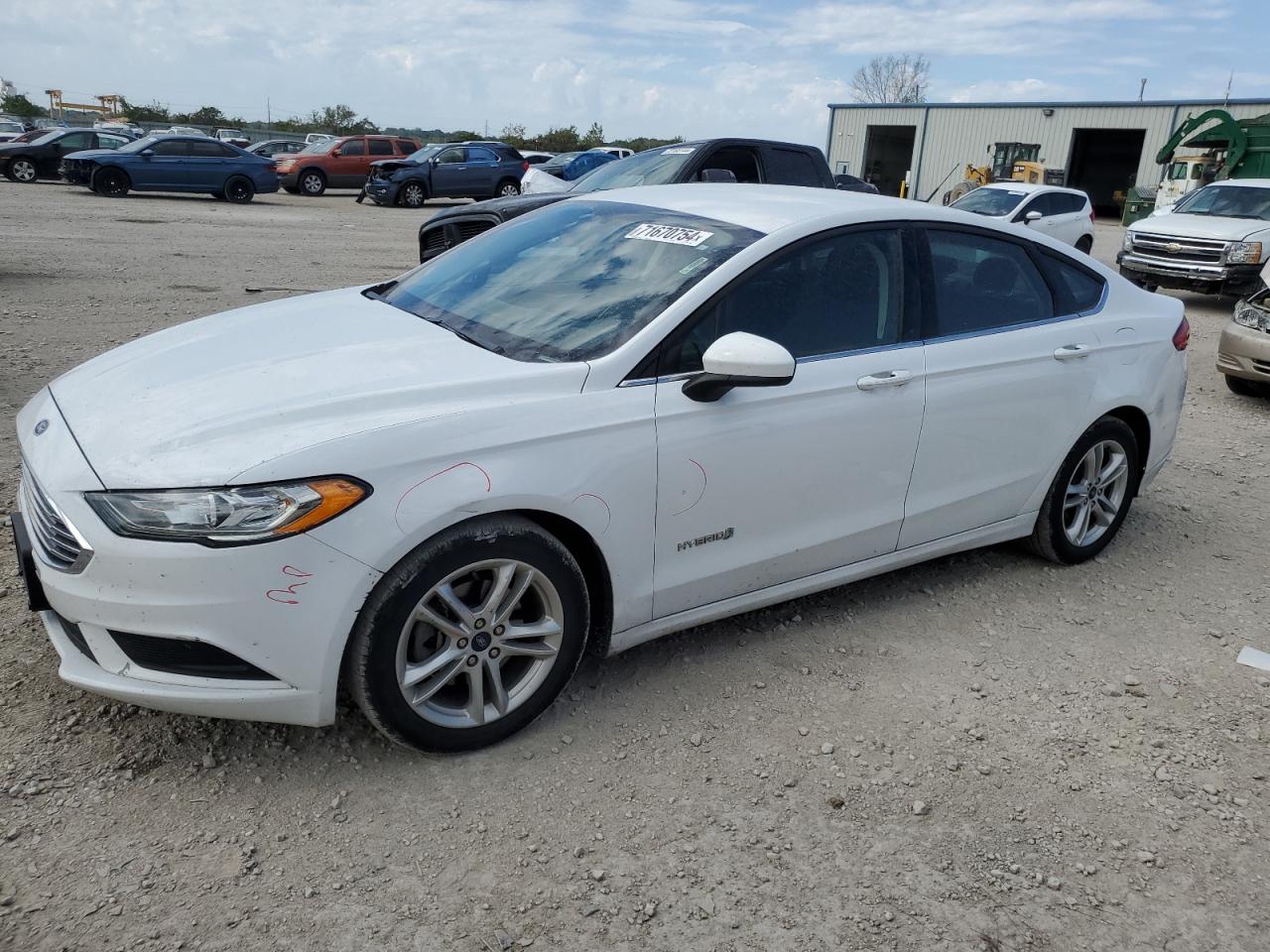 3FA6P0LU5JR267825 FORD FUSION HYB 2018