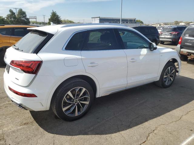 VIN WA1EAAFY0N2104967 2022 Audi Q5, Premium Plus 45 no.3