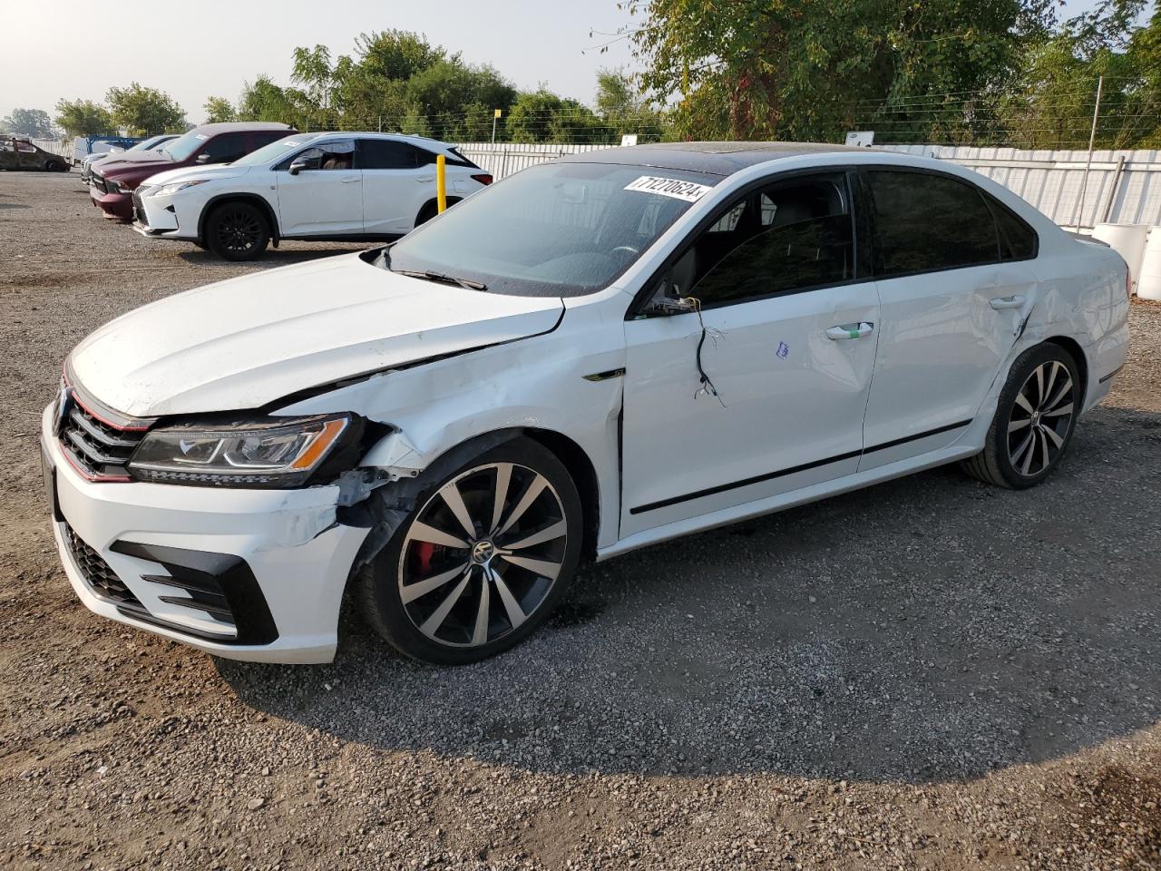 1VWJM7A38JC032637 VOLKSWAGEN PASSAT GT 2018