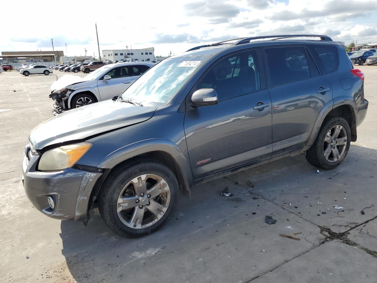 Toyota RAV4 2011 Sports