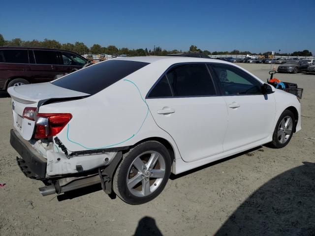 VIN 4T1BF1FK7DU638407 2013 TOYOTA CAMRY no.3