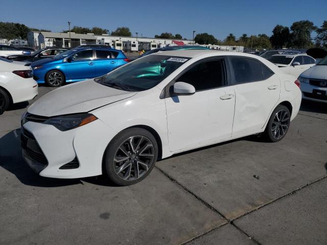 TOYOTA COROLLA L 2018 white  gas 2T1BURHEXJC988574 photo #1