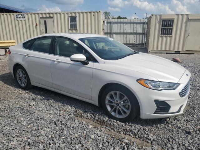 VIN 3FA6P0HD4KR126948 2019 Ford Fusion, SE no.4