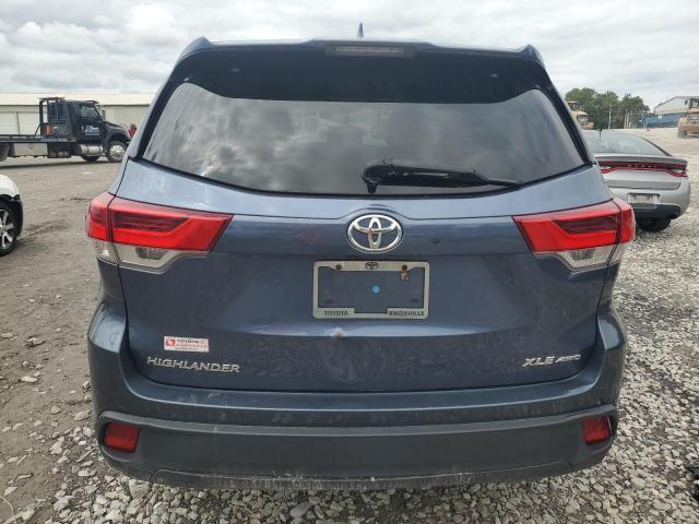 VIN 5TDJZRFH3JS496115 2018 Toyota Highlander, SE no.6