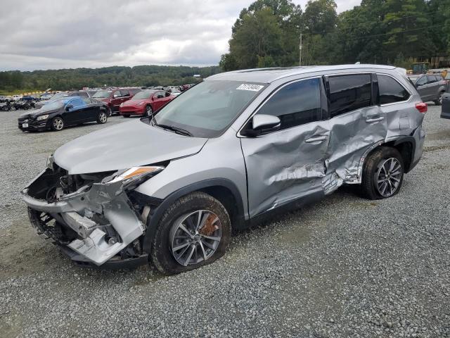 TOYOTA HIGHLANDER 2019 silver  gas 5TDKZRFH4KS564718 photo #1