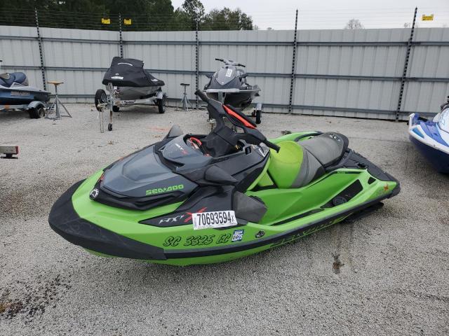 BOMBARDIER SEADOO 2020 green   YDV26381K920 photo #3