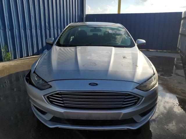 VIN 3FA6P0H70JR226957 2018 Ford Fusion, SE no.5