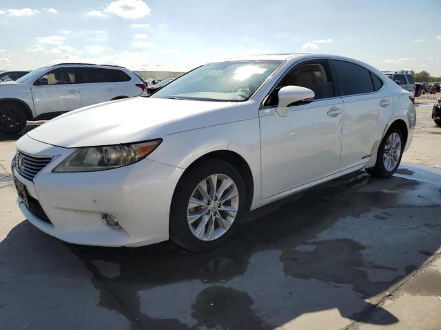 VIN JTHBW1GG7D2024532 2013 Lexus ES, 300H no.1