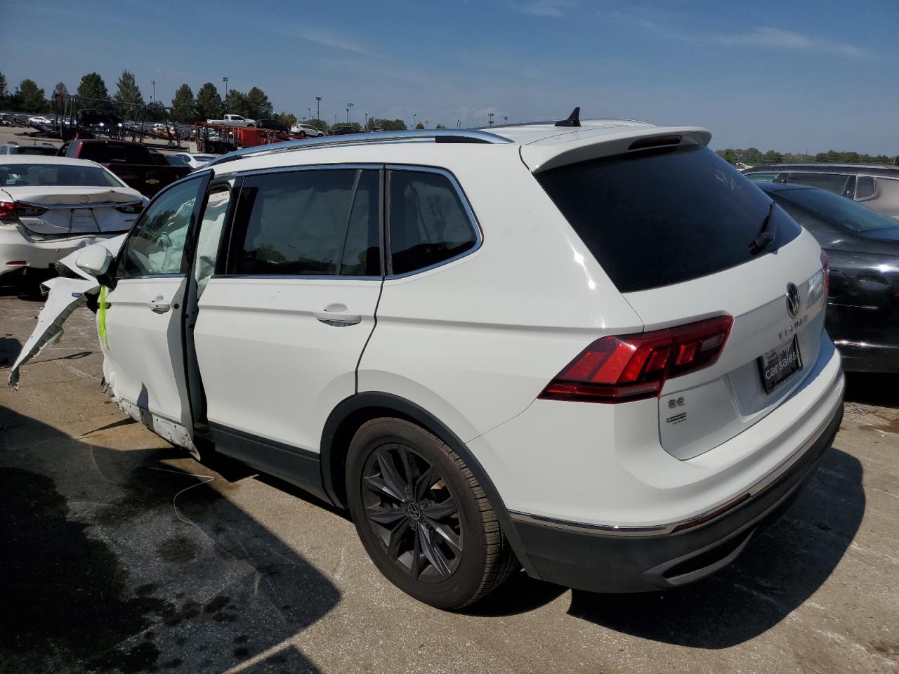 Lot #2924051116 2022 VOLKSWAGEN TIGUAN SE