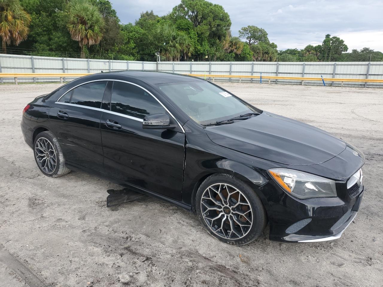 Lot #2825571378 2018 MERCEDES-BENZ CLA 250 4M