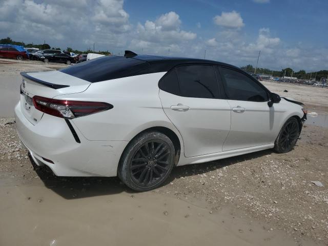 2022 TOYOTA CAMRY XSE - 4T1K61AK8NU024748