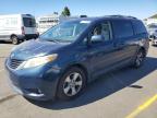 TOYOTA SIENNA LE photo