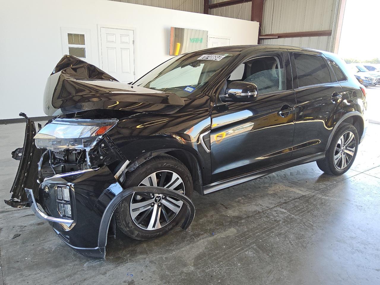 Mitsubishi Outlander Sport 2021 Medium