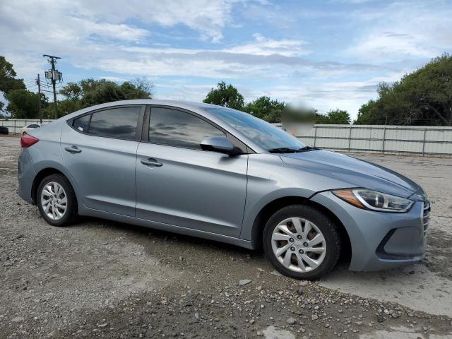 VIN 5NPD74LF8HH150103 2017 Hyundai Elantra, SE no.4