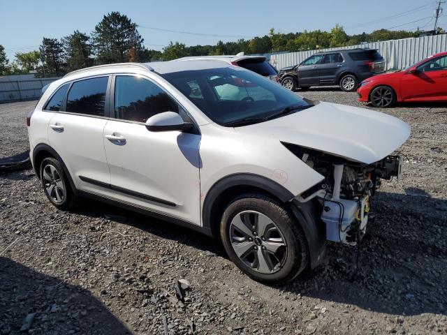 VIN KNDCB3LC5L5427390 2020 KIA Niro, LX no.4