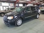 CHRYSLER TOWN & COU photo