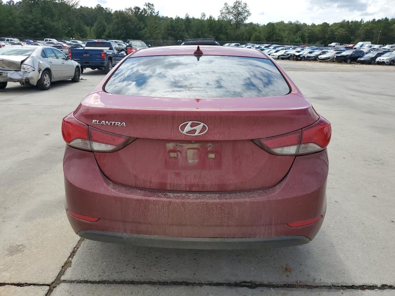 Lot #2890676625 2016 HYUNDAI ELANTRA SE