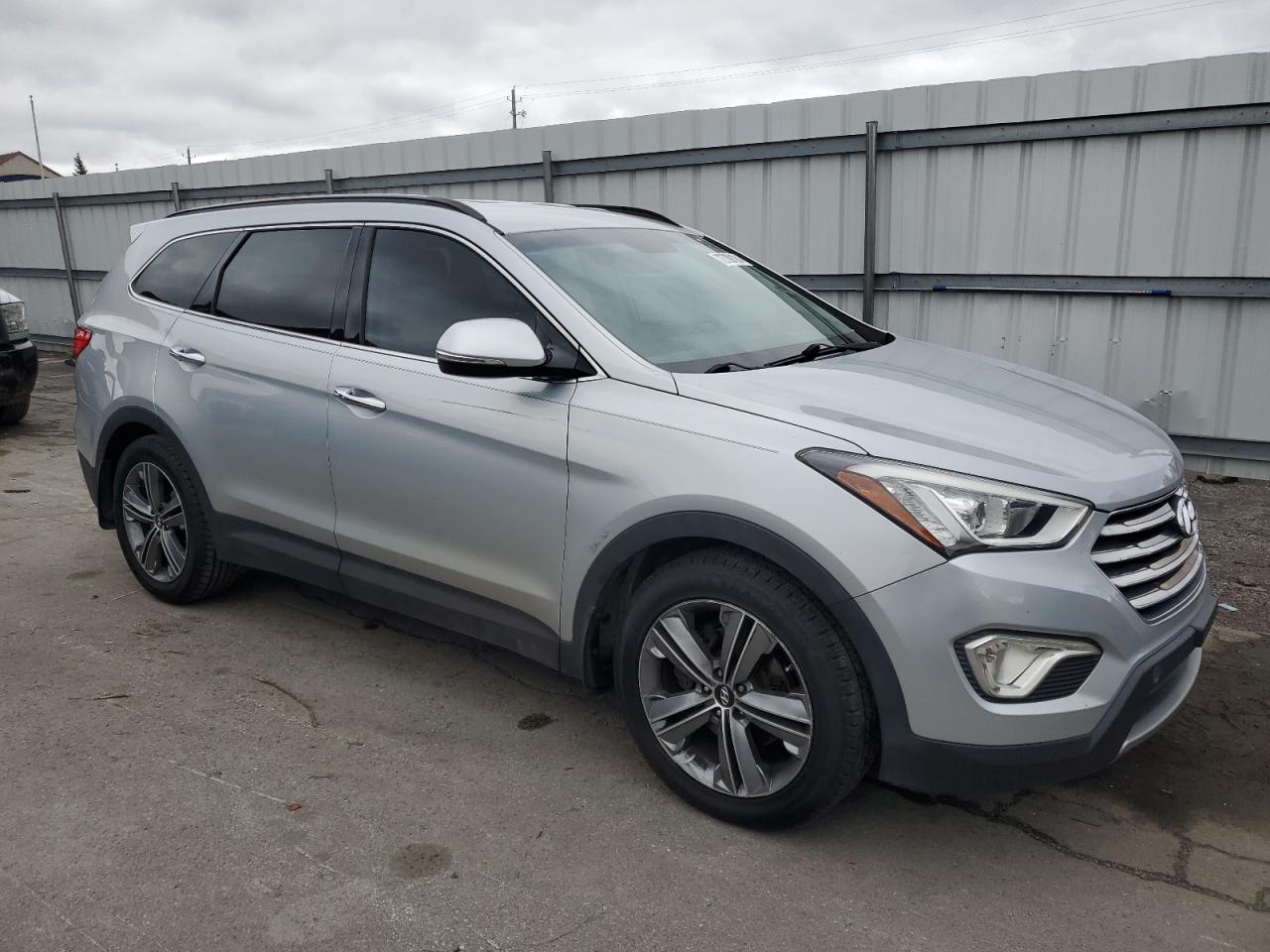 Lot #2902224060 2015 HYUNDAI SANTA FE G