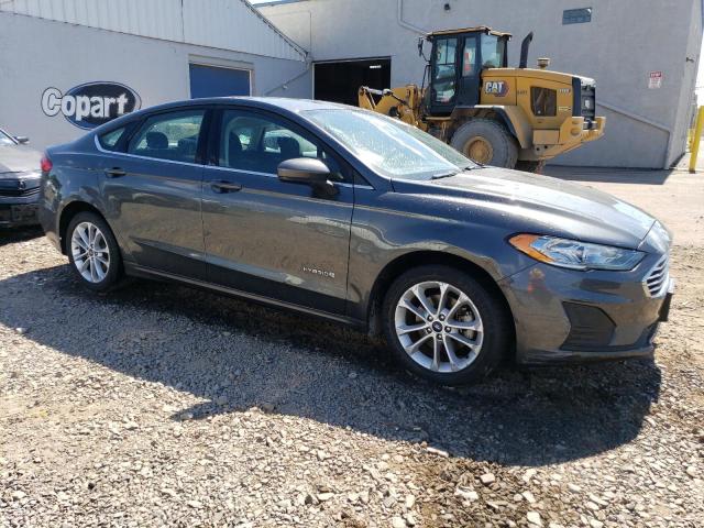 VIN 3FA6P0LU8KR212299 2019 Ford Fusion, SE no.4