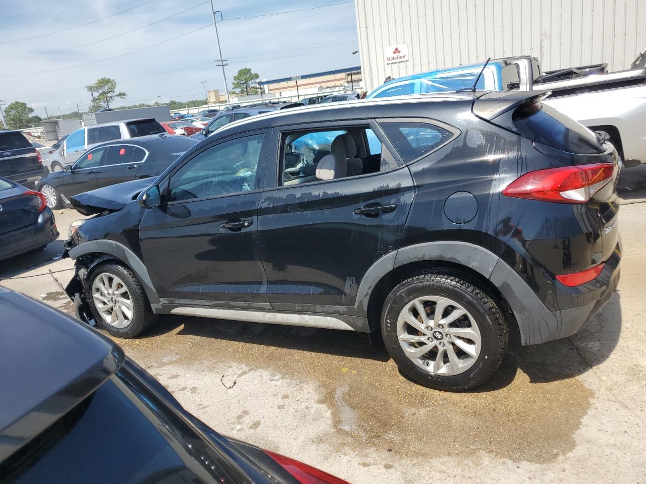 Lot #3023422318 2017 HYUNDAI TUCSON LIM