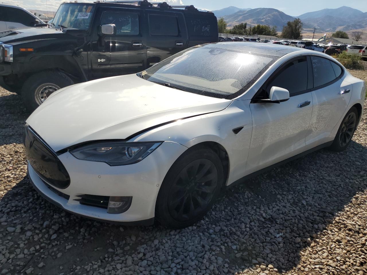 Tesla Model S 2015 