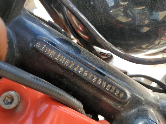 2005 HARLEY-DAVIDSON VRSCB 1HD1HBZ125K800622