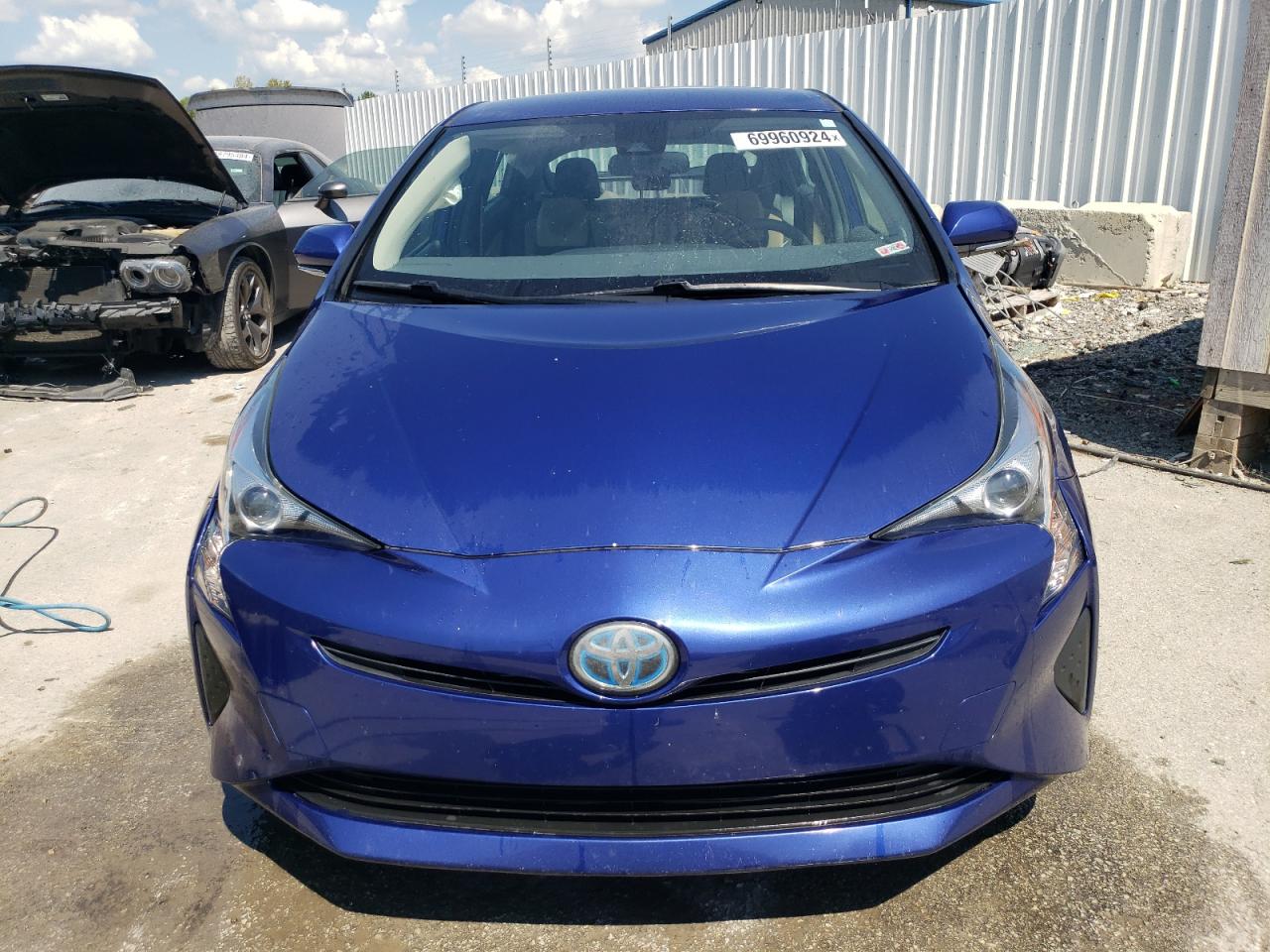 Lot #2960181093 2017 TOYOTA PRIUS