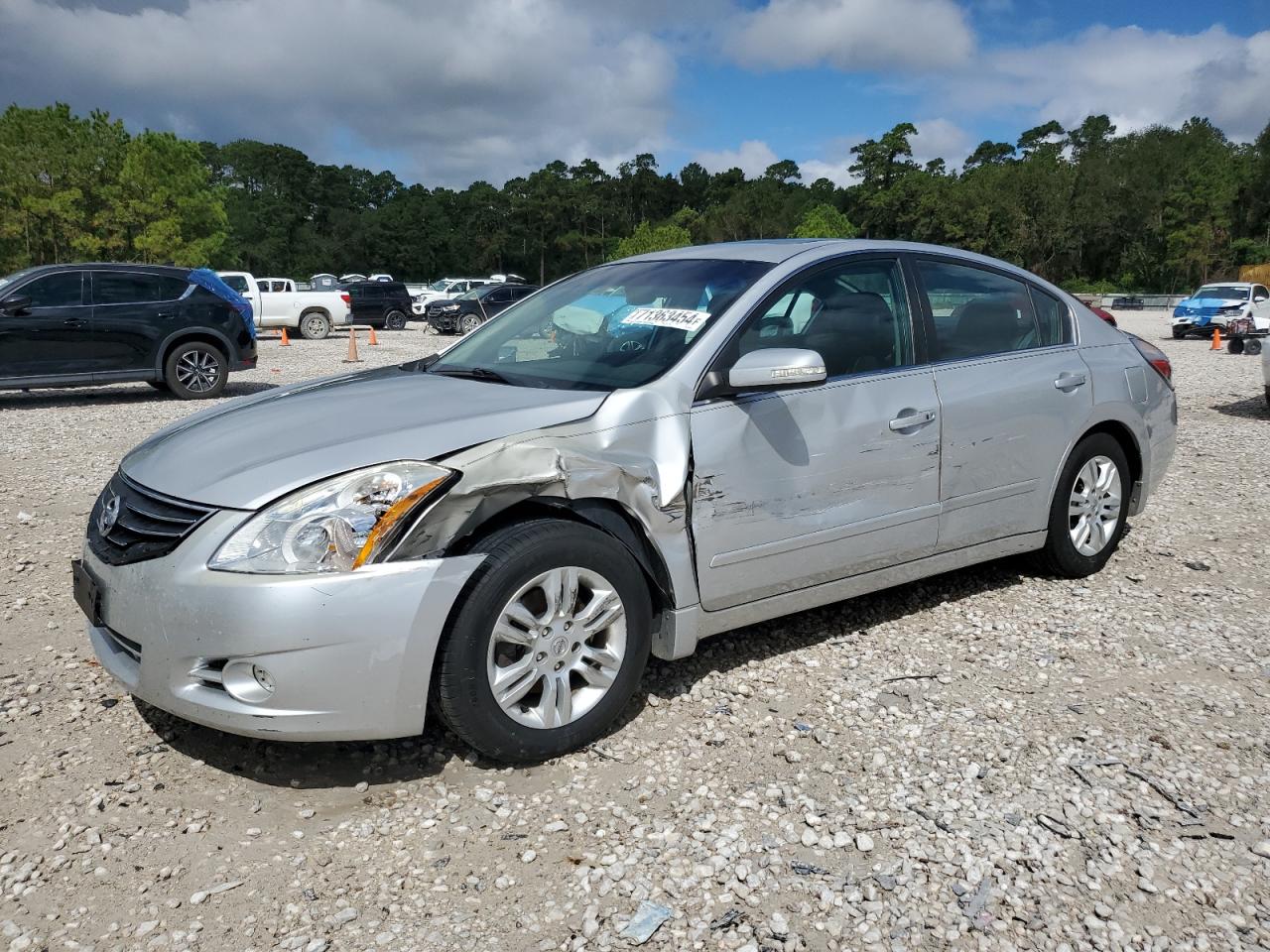 Nissan Altima 2011 