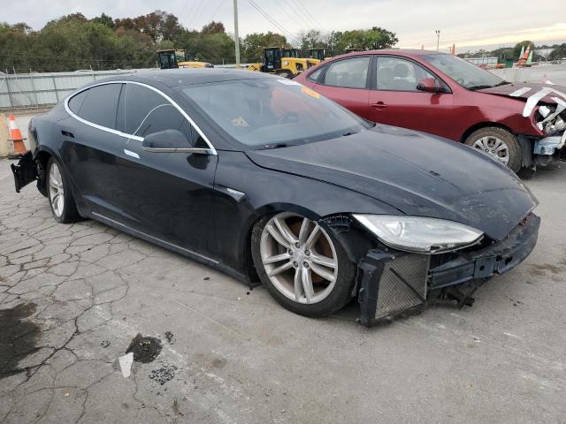 VIN 5YJSA1S23FF098087 2015 Tesla MODEL S, 70D no.4